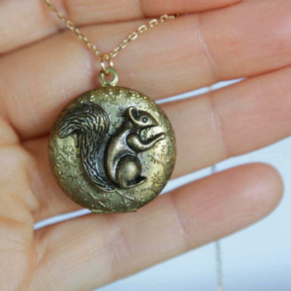 Squirrel Locket Necklace, Vintage Brass, Handmade - Picture 4 of 5